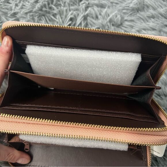 Ivy London Quilted Wallet NWT - Picture 7 of 10